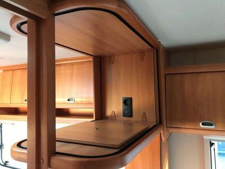 HOBBY DeLuxe Easy 570 cm køjevogn Campingvogn caravan te koop bij opbod - Photo 20