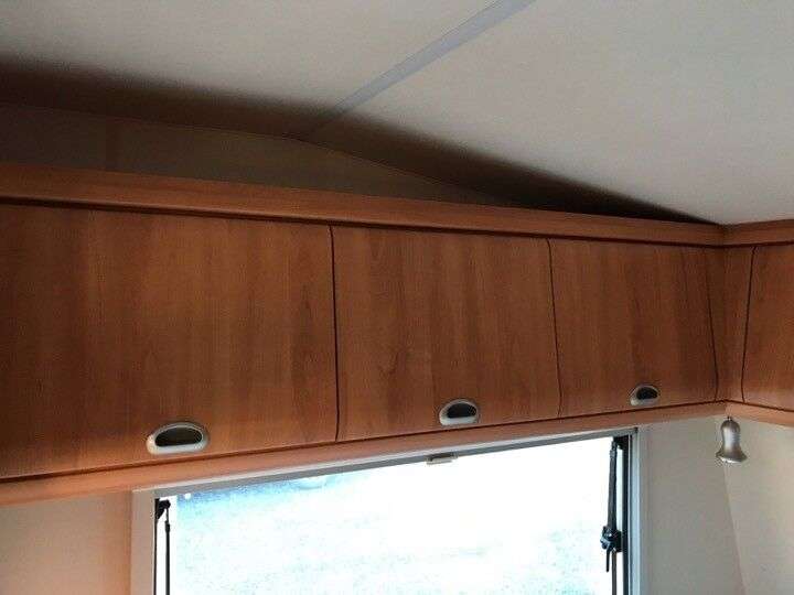 HOBBY DeLuxe Easy 570 cm køjevogn Campingvogn caravan te koop bij opbod - Photo 21