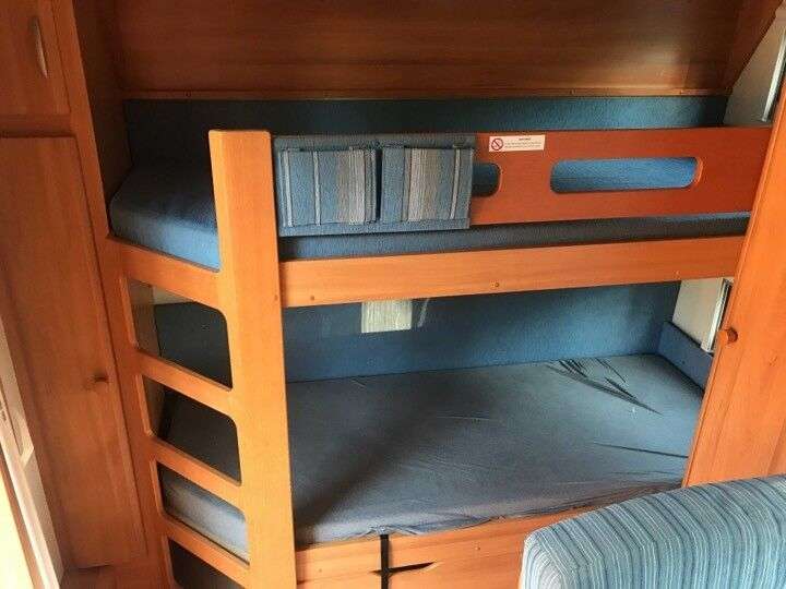 HOBBY DeLuxe Easy 570 cm køjevogn Campingvogn caravan te koop bij opbod - Photo 8