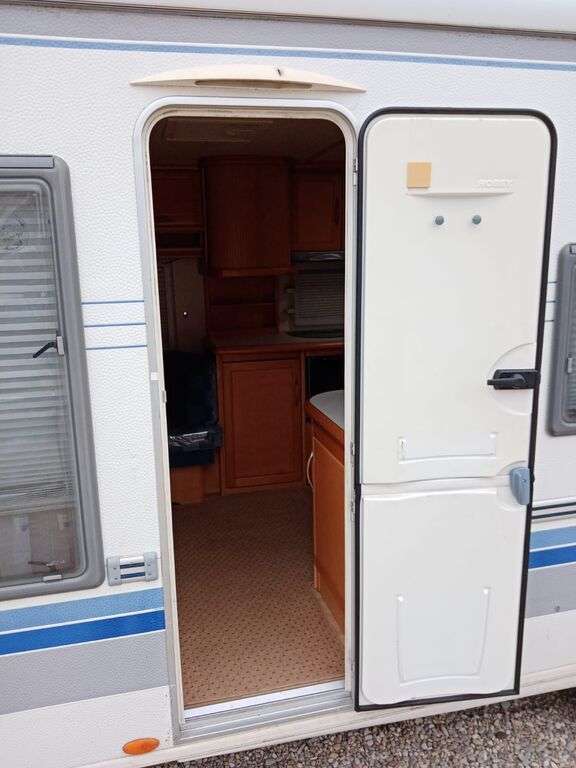 HOBBY 700 Prestige caravan - Photo 5
