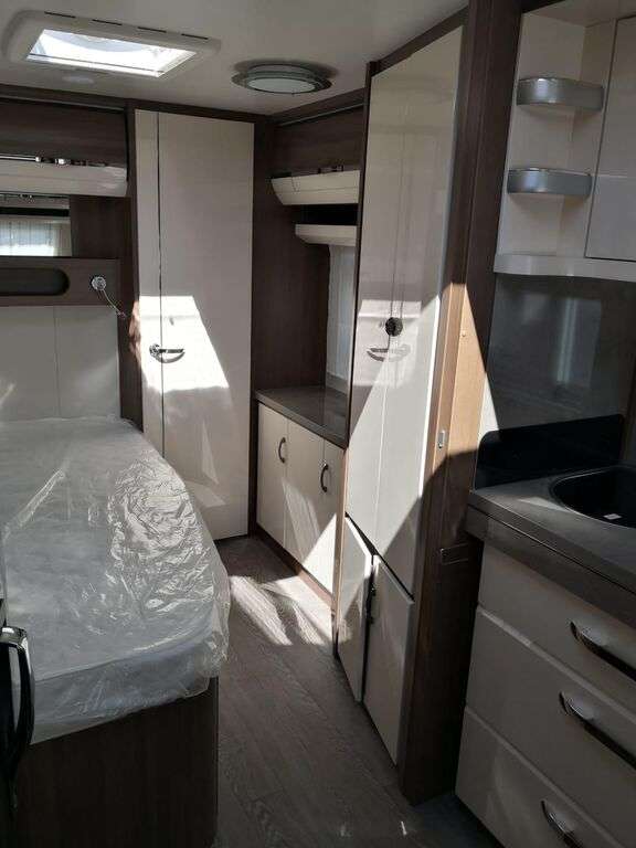 Nieuw HOBBY 660 WFC Prestige, AC, heating Truma!!! caravan - Photo 8