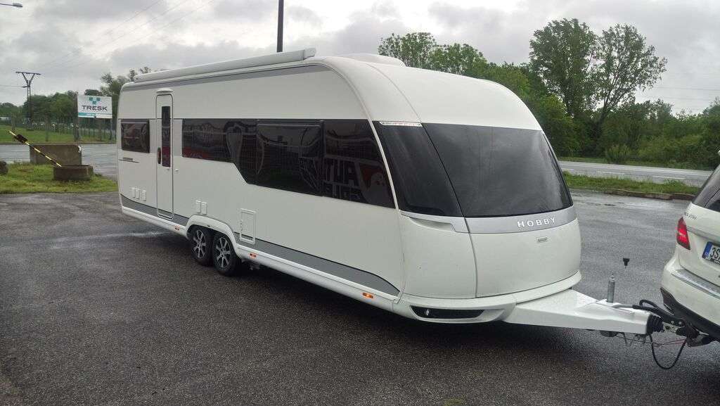 HOBBY 650 UFF caravan