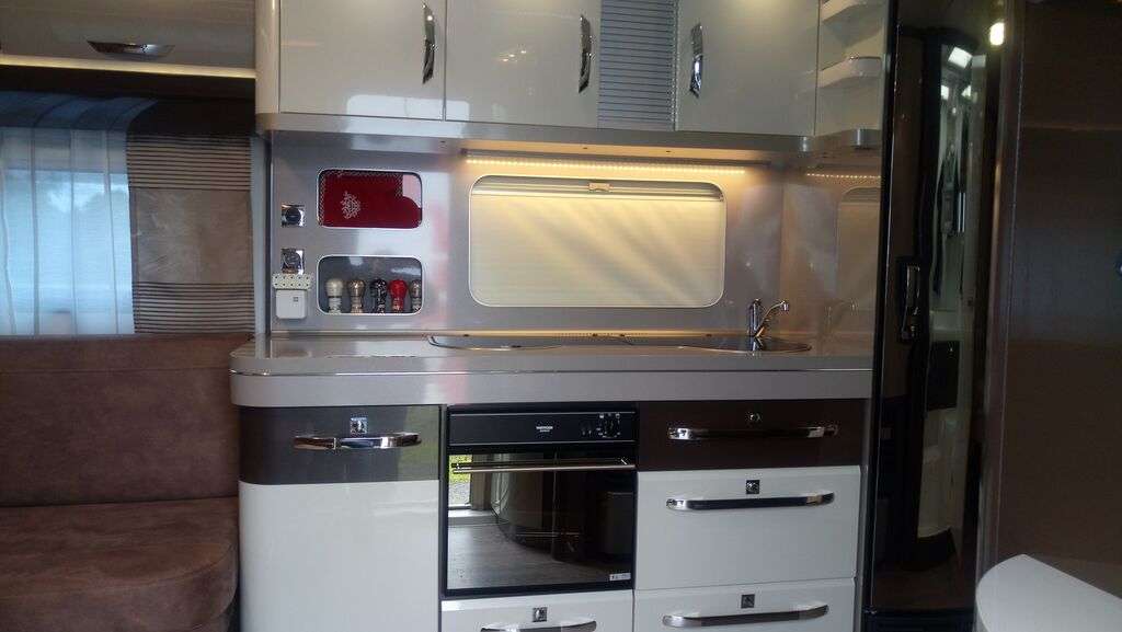 HOBBY 650 UFF caravan - Photo 17