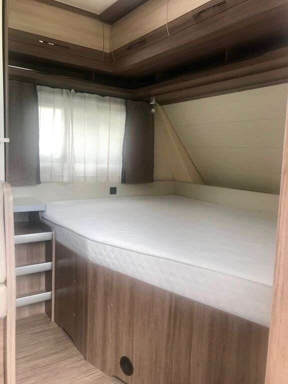 HOBBY De Luxe 545 KMP / camperizzata / con Mover caravan - Photo 5