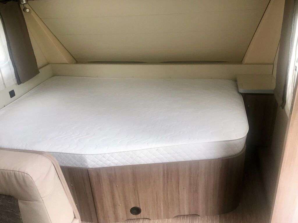 HOBBY De Luxe 545 KMP / camperizzata / con Mover caravan - Photo 6