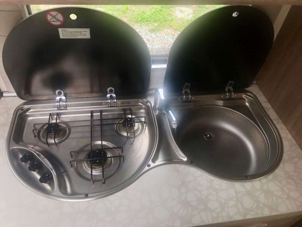 HOBBY De Luxe 545 KMP / camperizzata / con Mover caravan - Photo 9